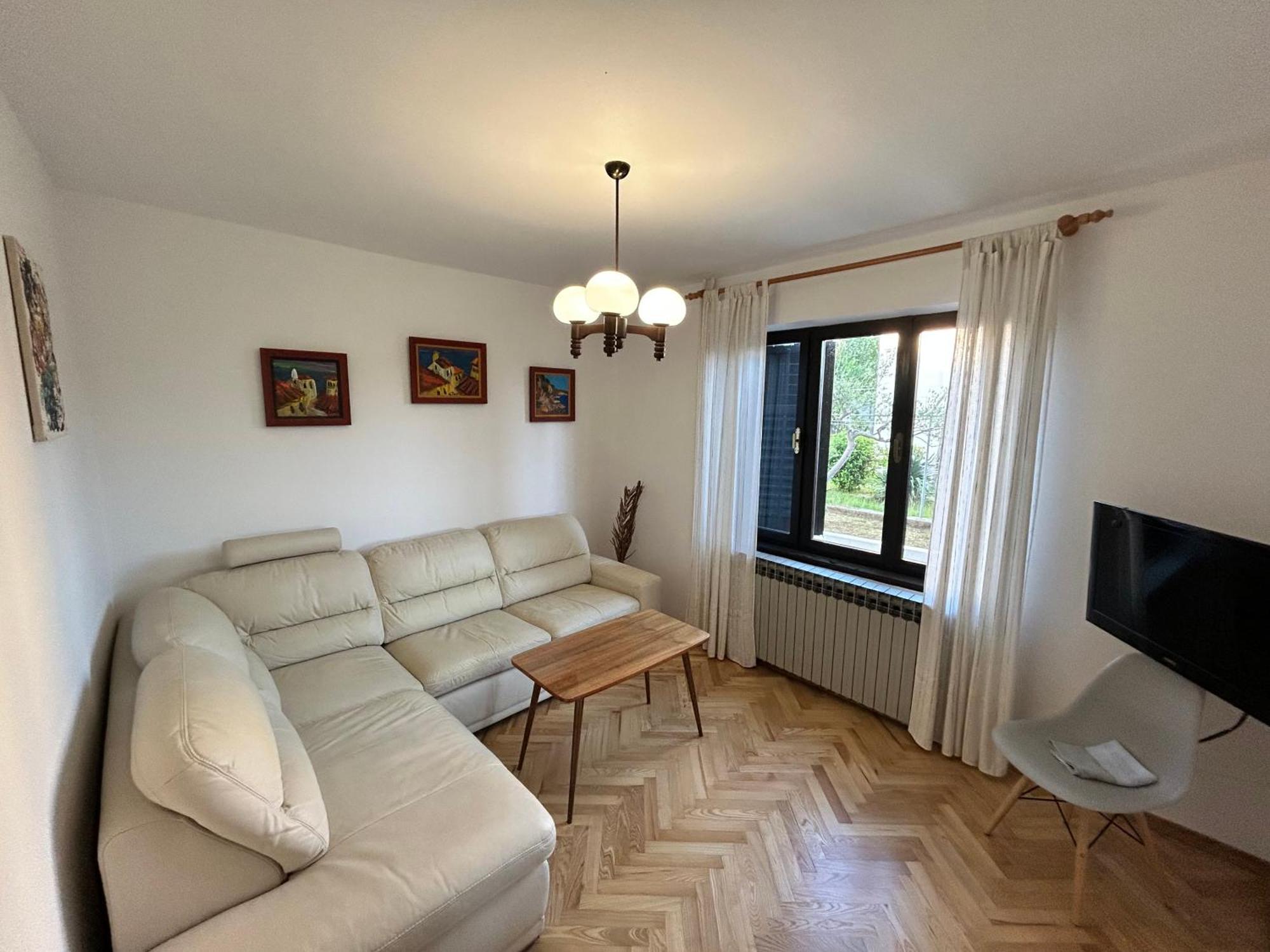 克尔克Apartman Mariolina公寓 外观 照片