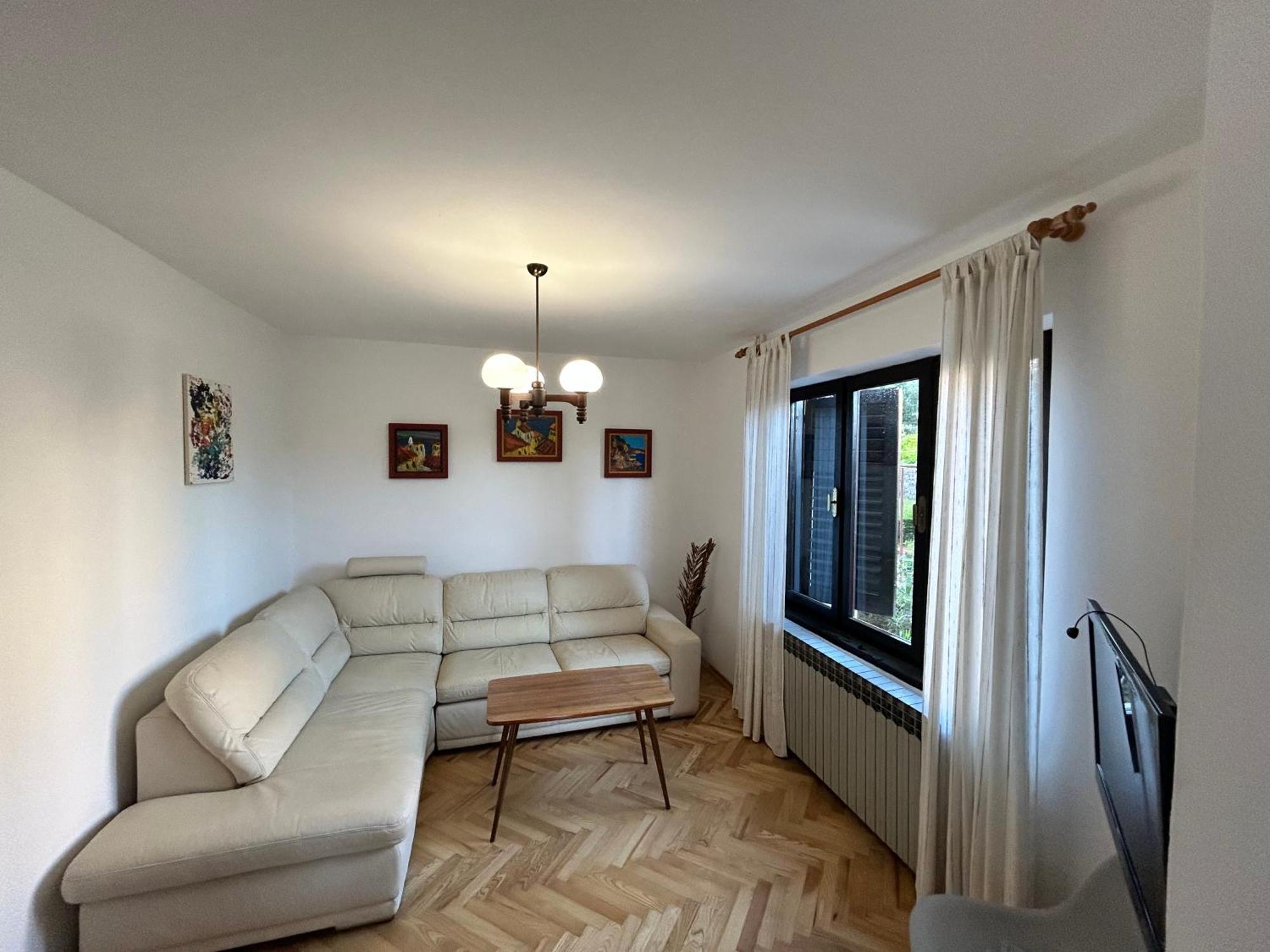 克尔克Apartman Mariolina公寓 外观 照片