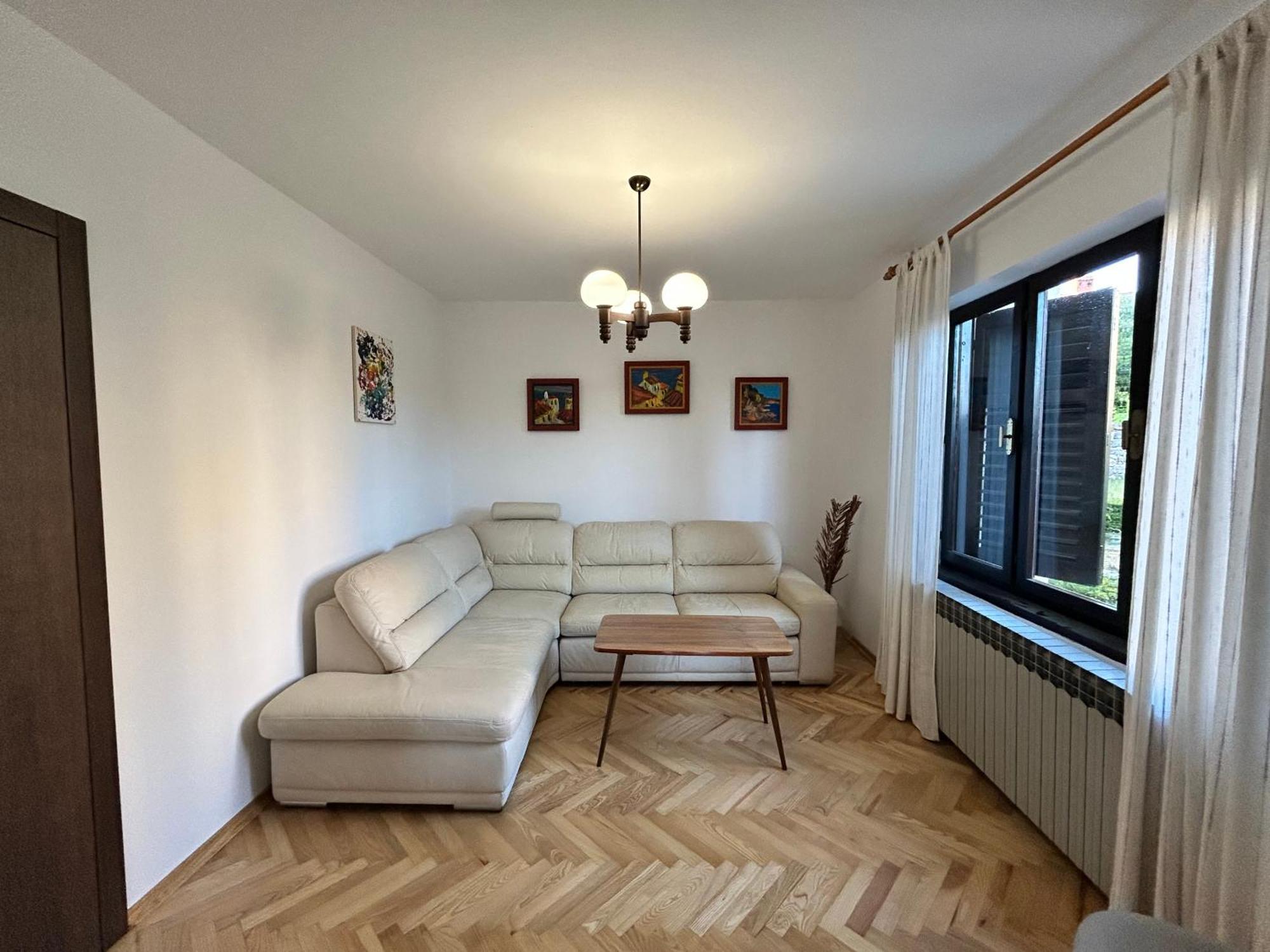 克尔克Apartman Mariolina公寓 外观 照片