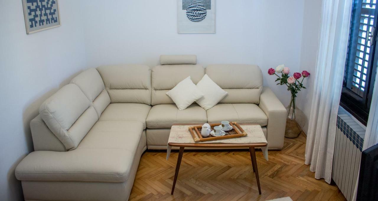 克尔克Apartman Mariolina公寓 外观 照片